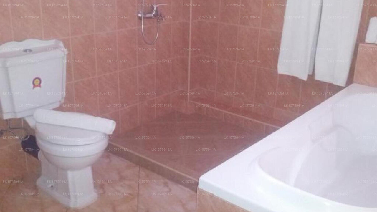 Vizzava Beach Villa, Negombo