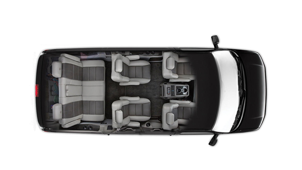 Šofööriga standardkaubiku rent