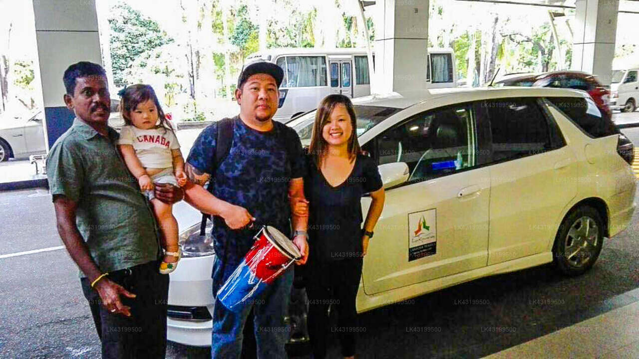 Transfer between Colombo Airport (CMB) and Ella Grand Peak, Ella