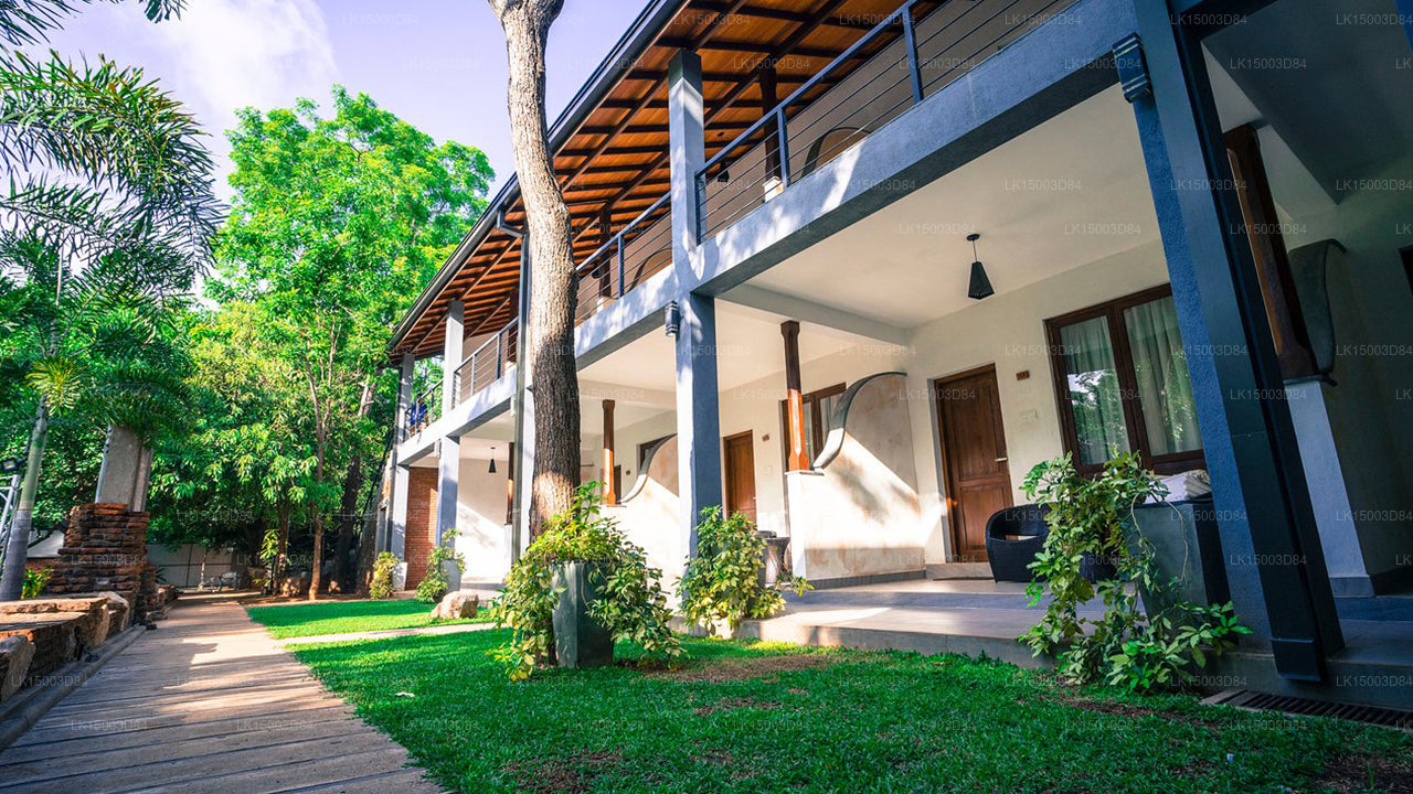 Hotel Alakamanda, Anuradhapura