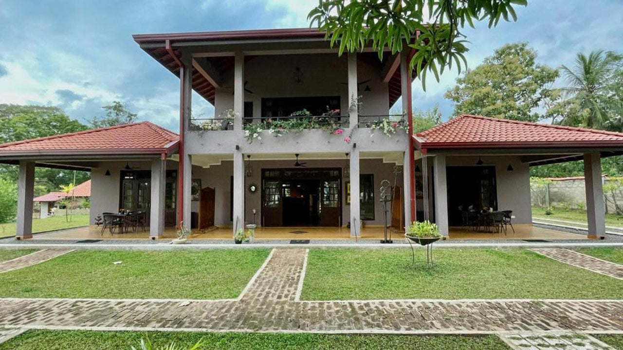 Gal Oya Lake Club, Galoya