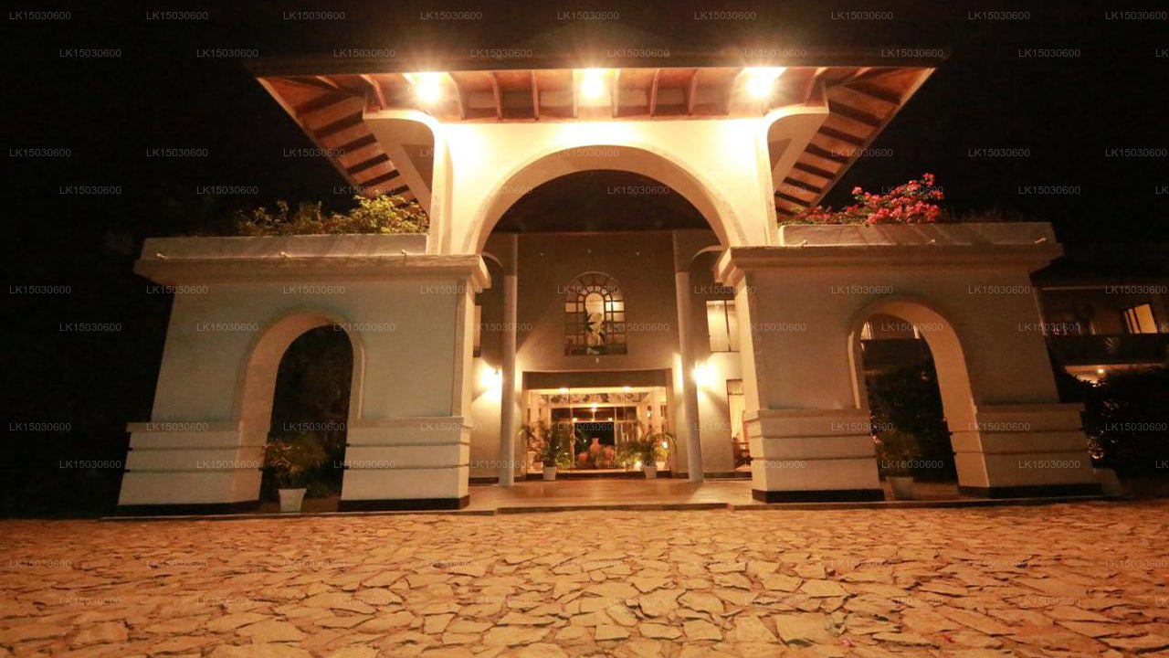 The Oasis Beach Resort, Hambantota