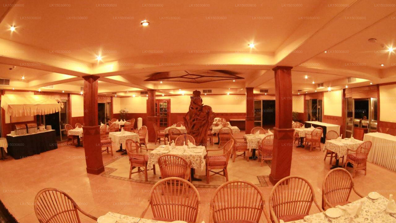 The Oasis Beach Resort, Hambantota