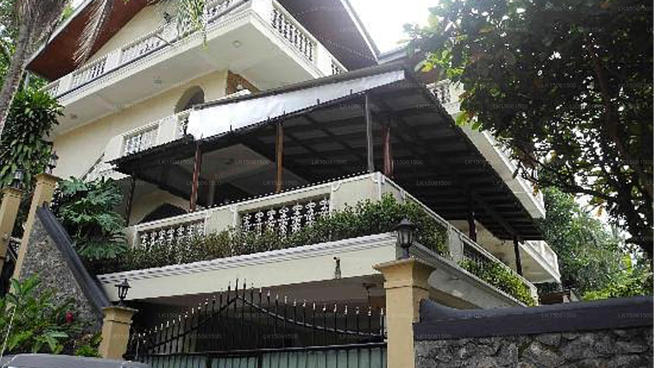 The Villa in Paradise,Unawatuna