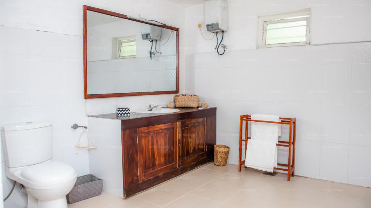 Sethsiri Bungalow, Tangalle