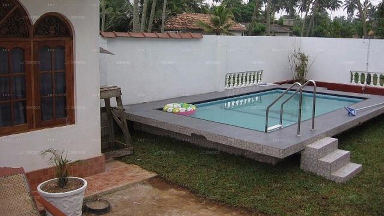 Petter's Beach Inn, Kalutara