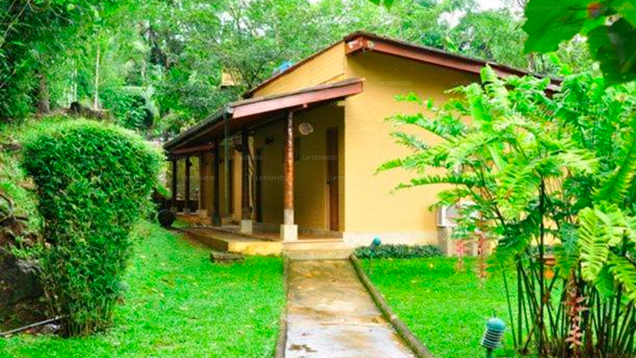 Bopath Fall Rock Chalets, Ratnapura