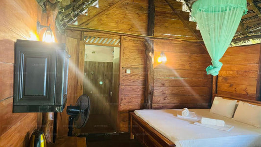 Tissa Lakeside Hotel, Tissamaharama