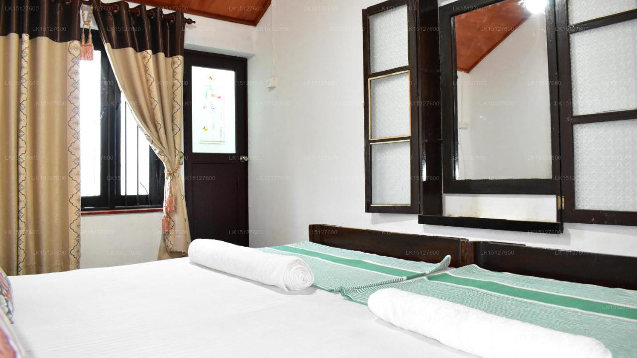 Puttalam House, Puttalam