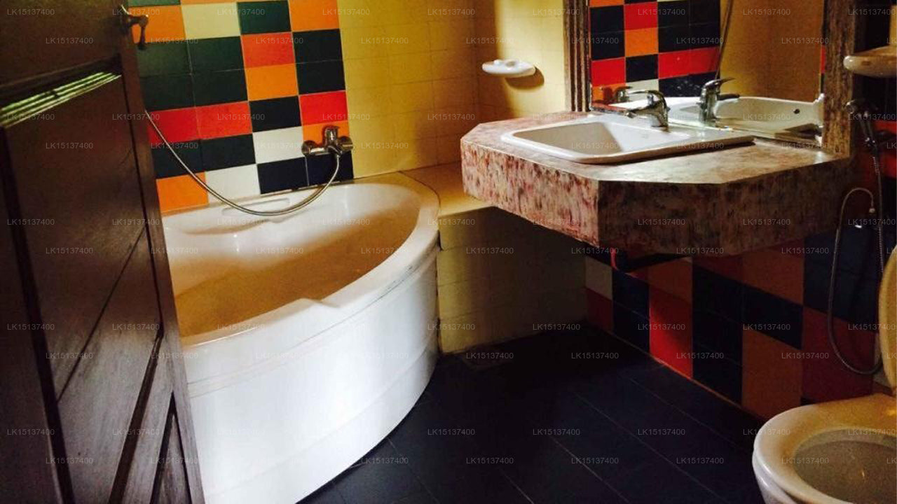 Yenesie Hotel, Nuwara Eliya