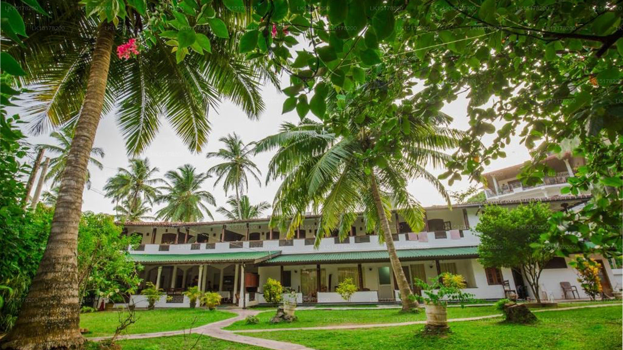 Sea View Beach Hotel And Restaurant