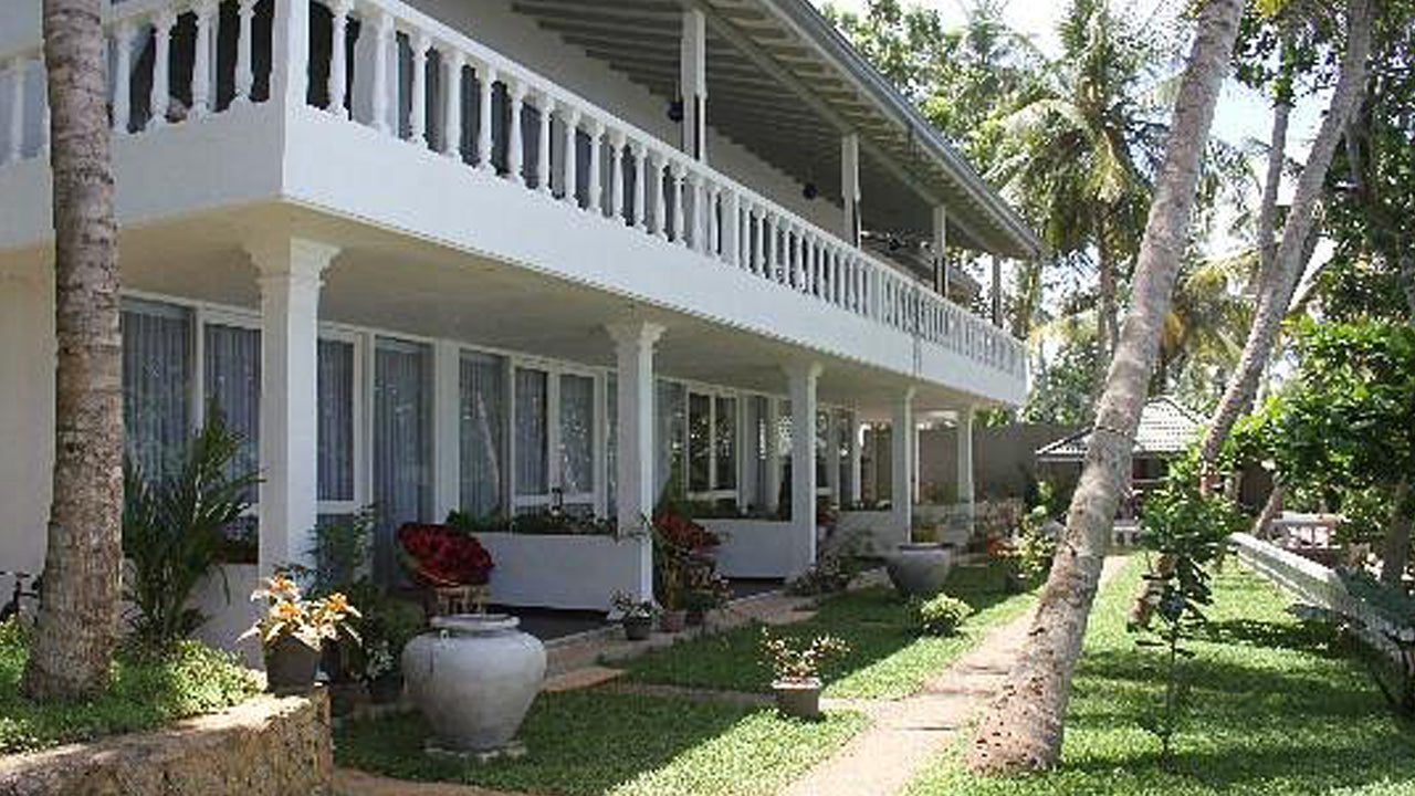 Number One Mirissa, Galle