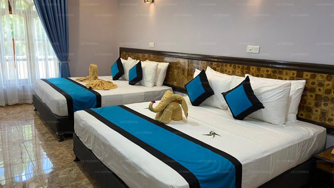 Blue Anchor Resort, Trincomalee