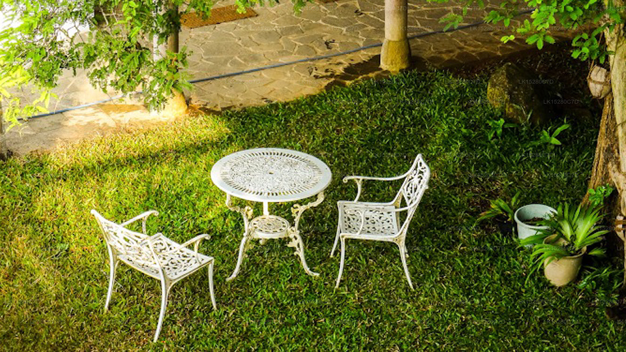 Little Tamarind, Tangalla