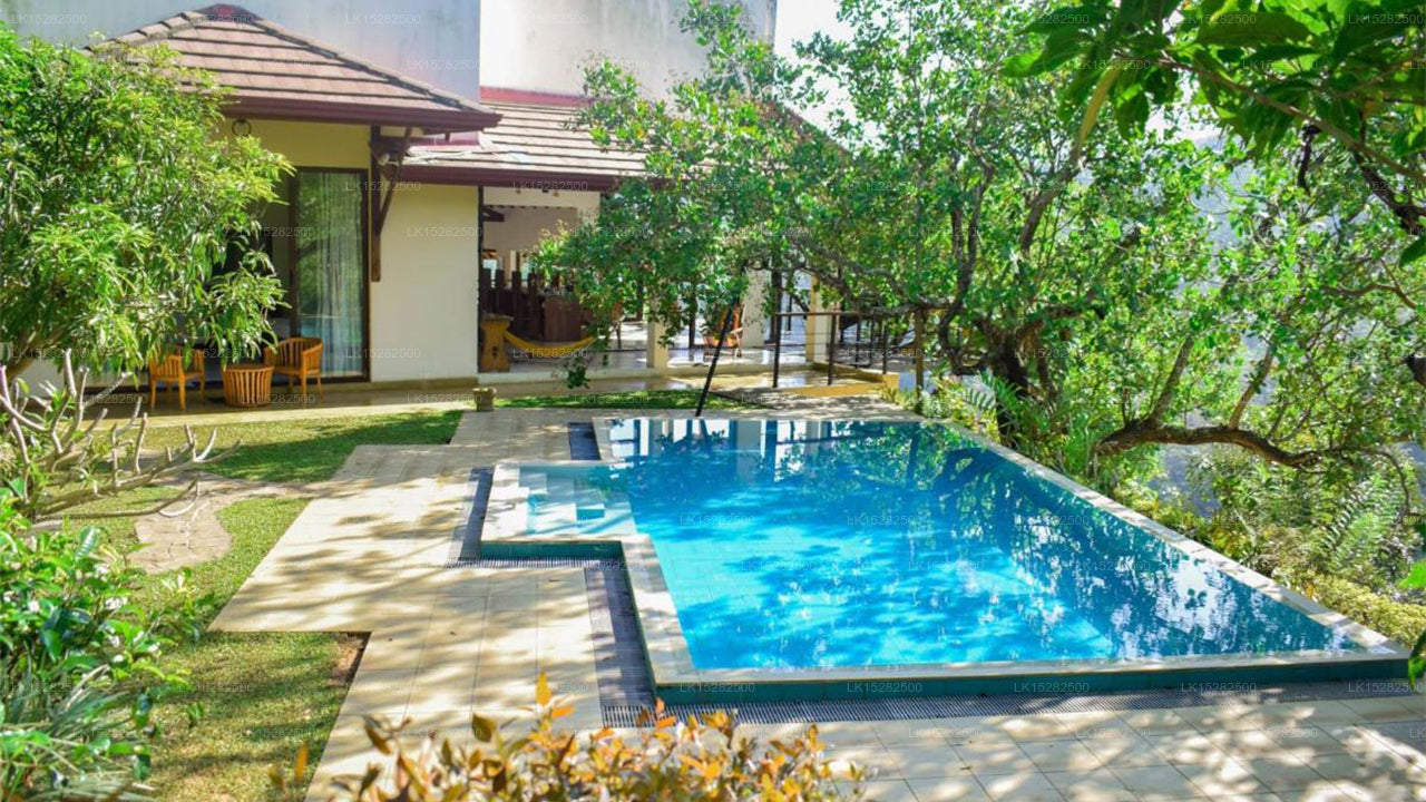 Hemingford, Pussellawa