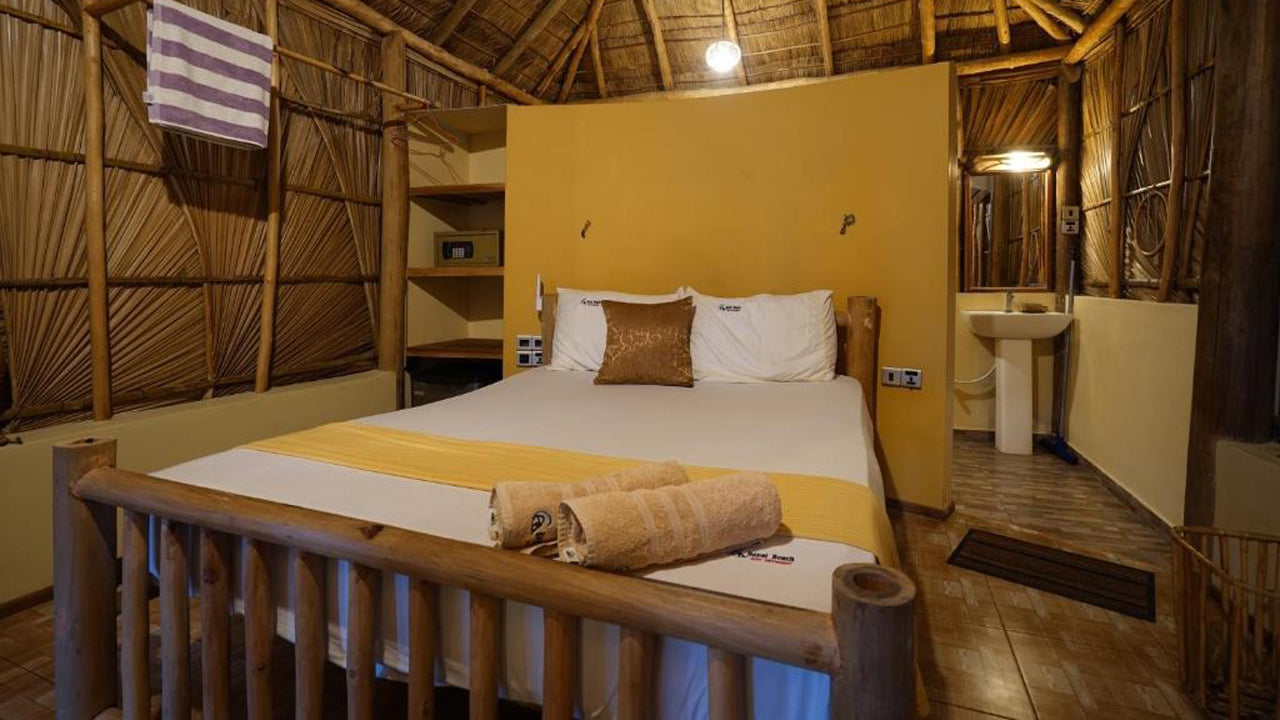 Royal Beach, Arugam Bay