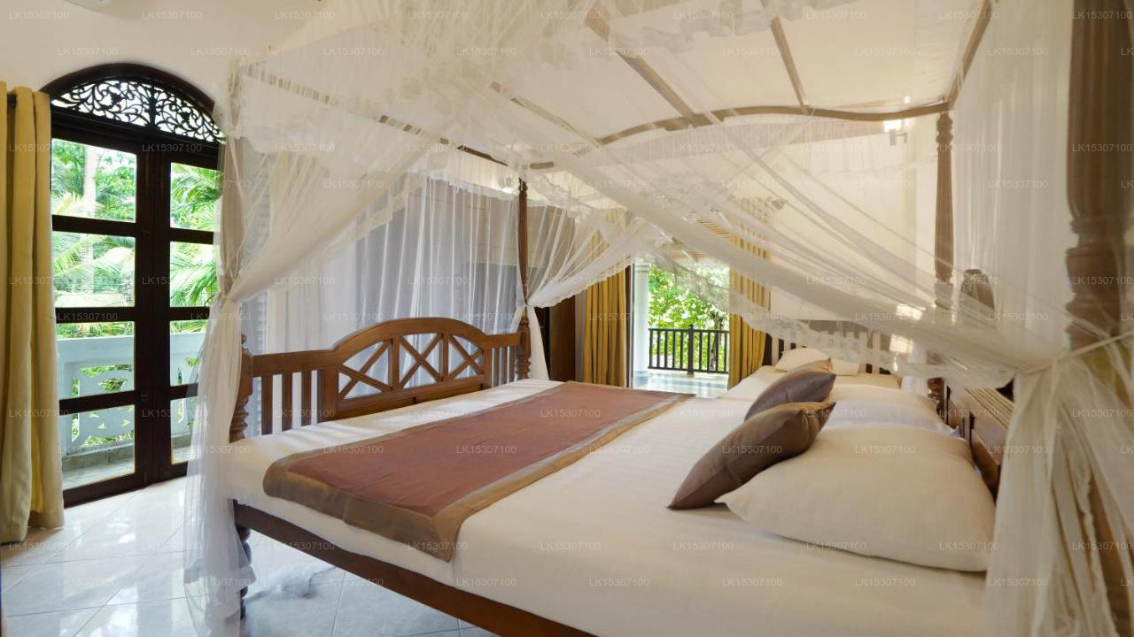 The Villa Blue Sky, Unawatuna