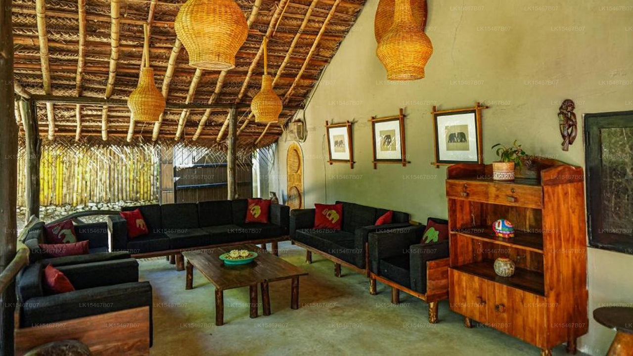 River Glamping By Gaga Bees, udawalawe