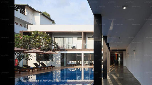 Serendiva Beach, Wadduwa