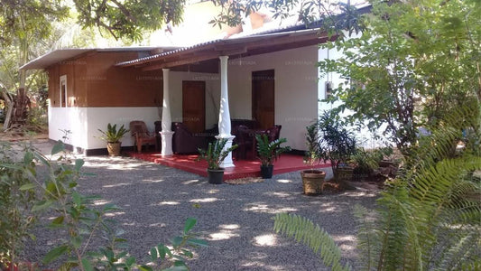 Tusker's Paradise Safari Villa, Udawalawe