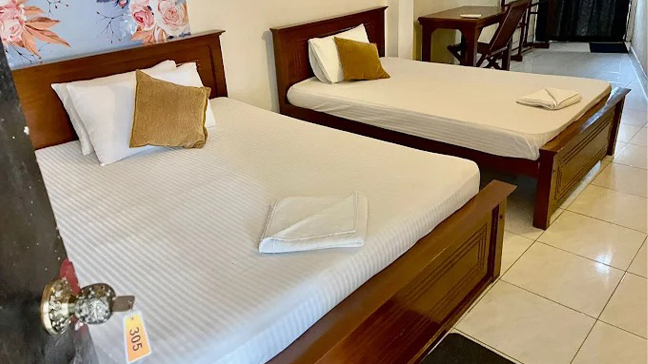 Airport City Hotel by Sandamalee, katunayaka