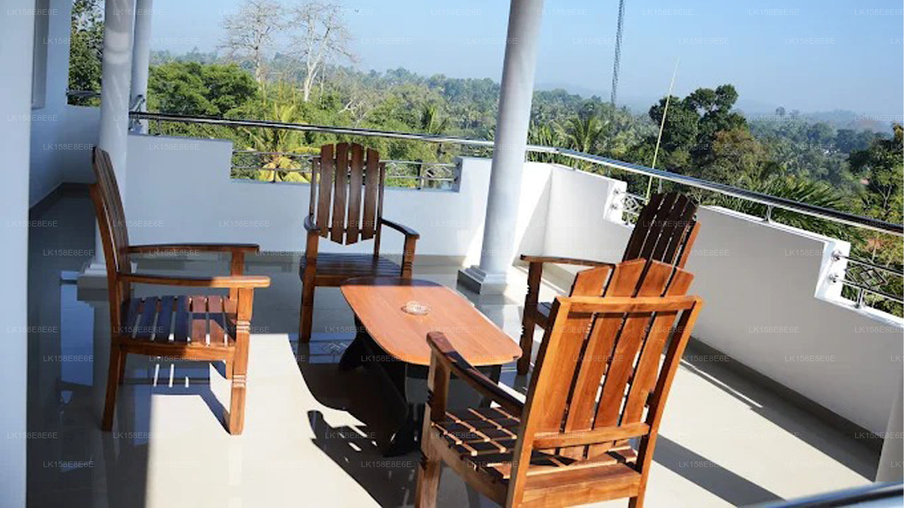 Dazzling Villa, Kandy