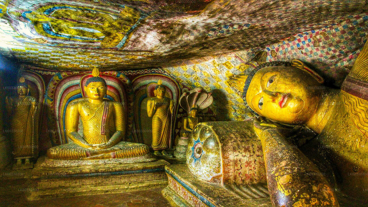 Sigiriya ja Dambulla Kitulgalast