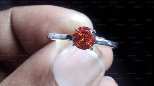 Traditsiooniline kalliskivide ja ehete töötuba Galle'ist