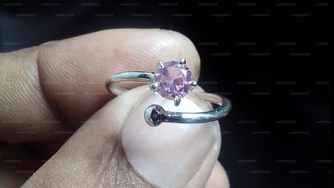 Traditsiooniline kalliskivide ja ehete töötuba Galle'ist