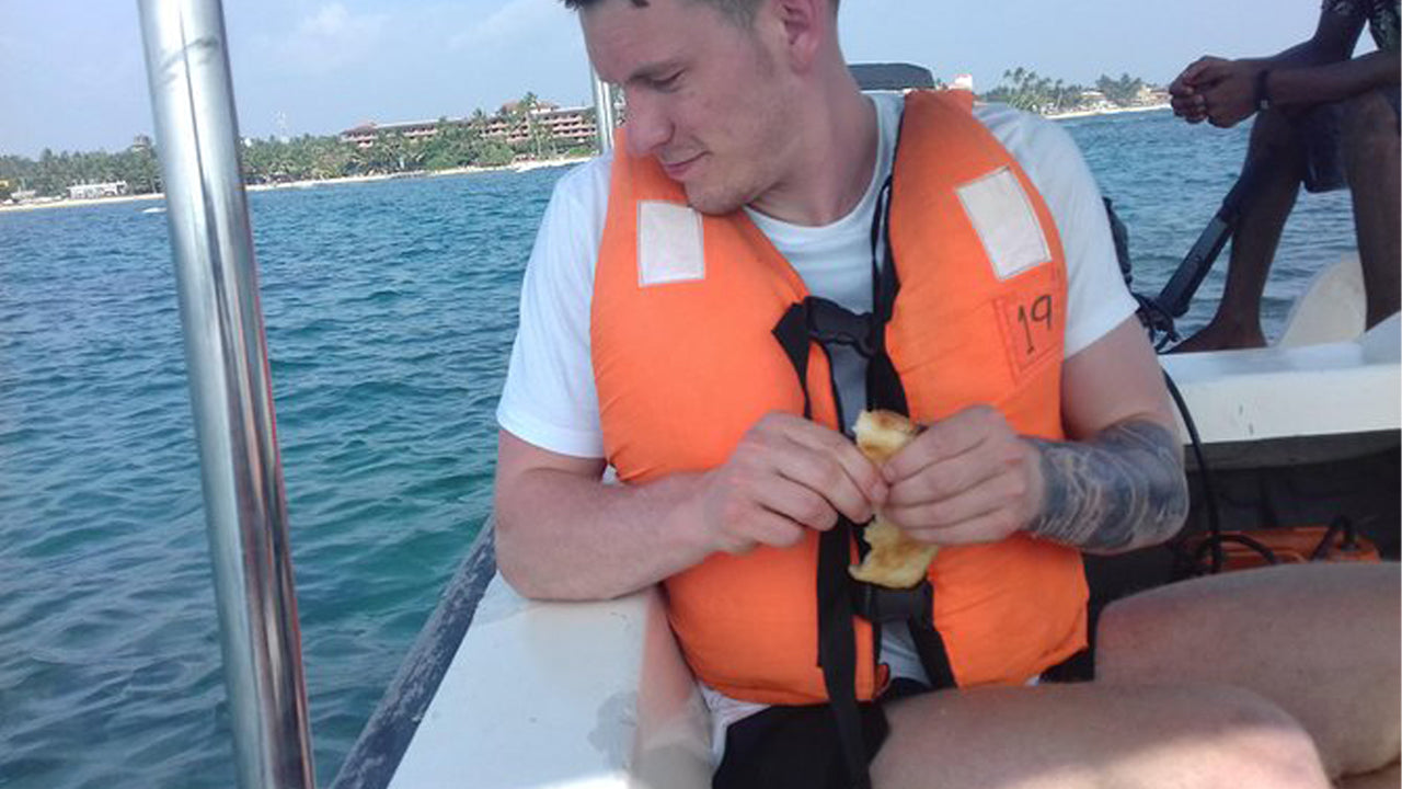 Klaaspõhjaga paadisõit Hikkaduwast