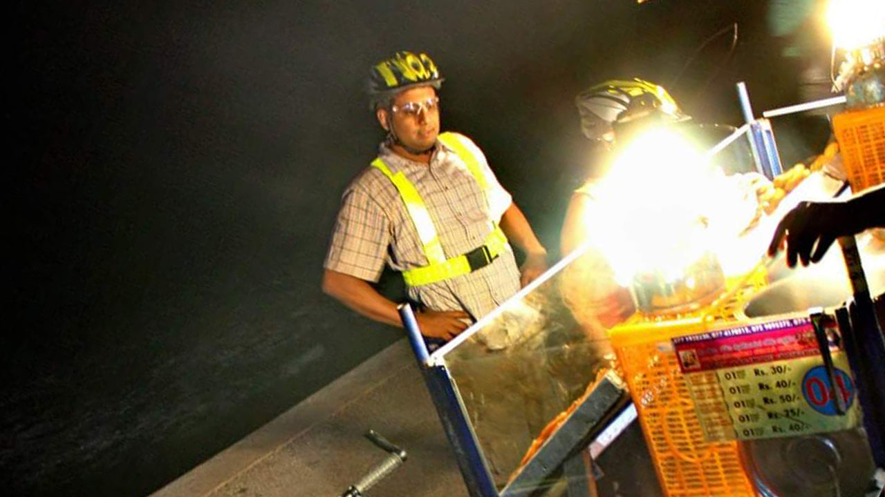 Tänavatoidu jalgrattatuur Colombost