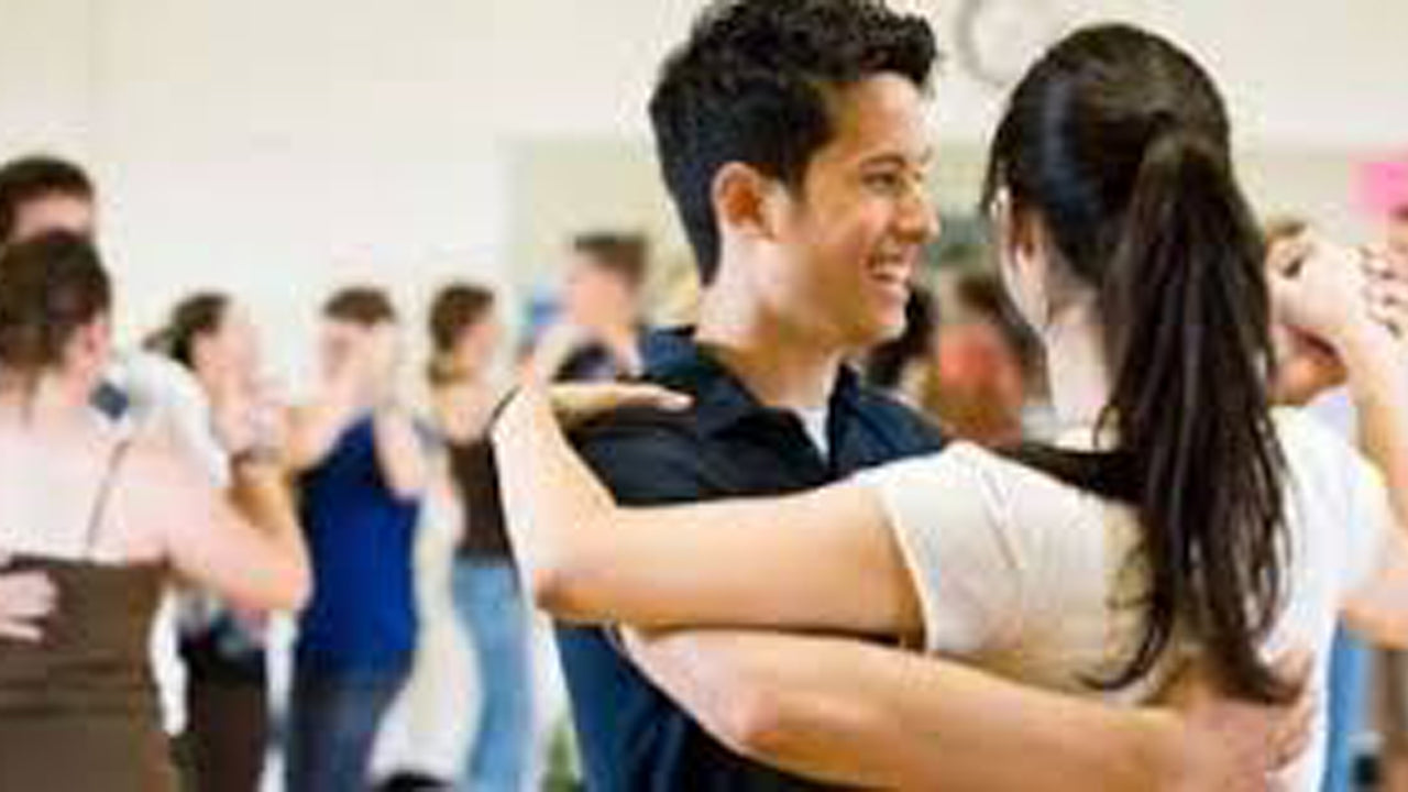 Social Dancing for Absolute Beginners from Negombo