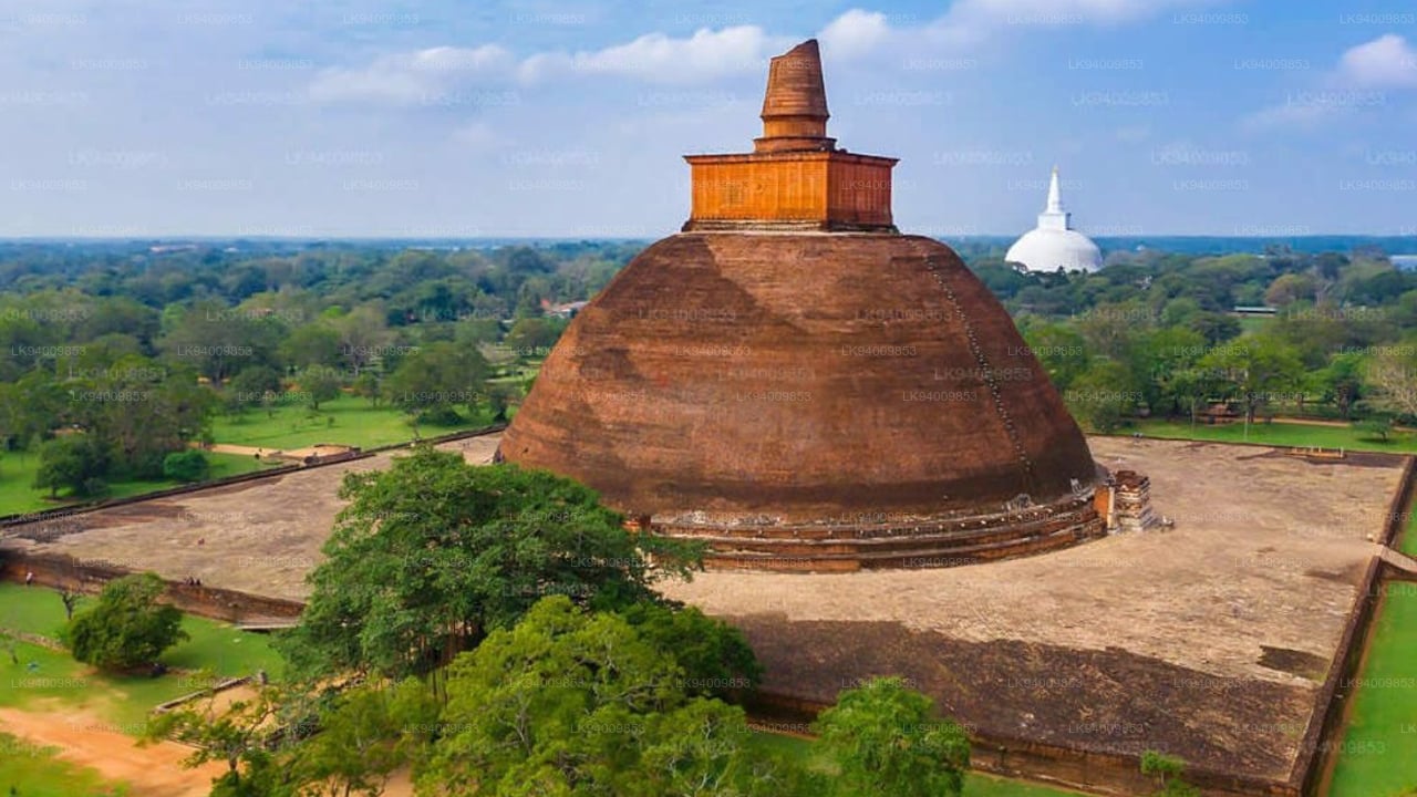 Anuradhapura püha linn Colombost
