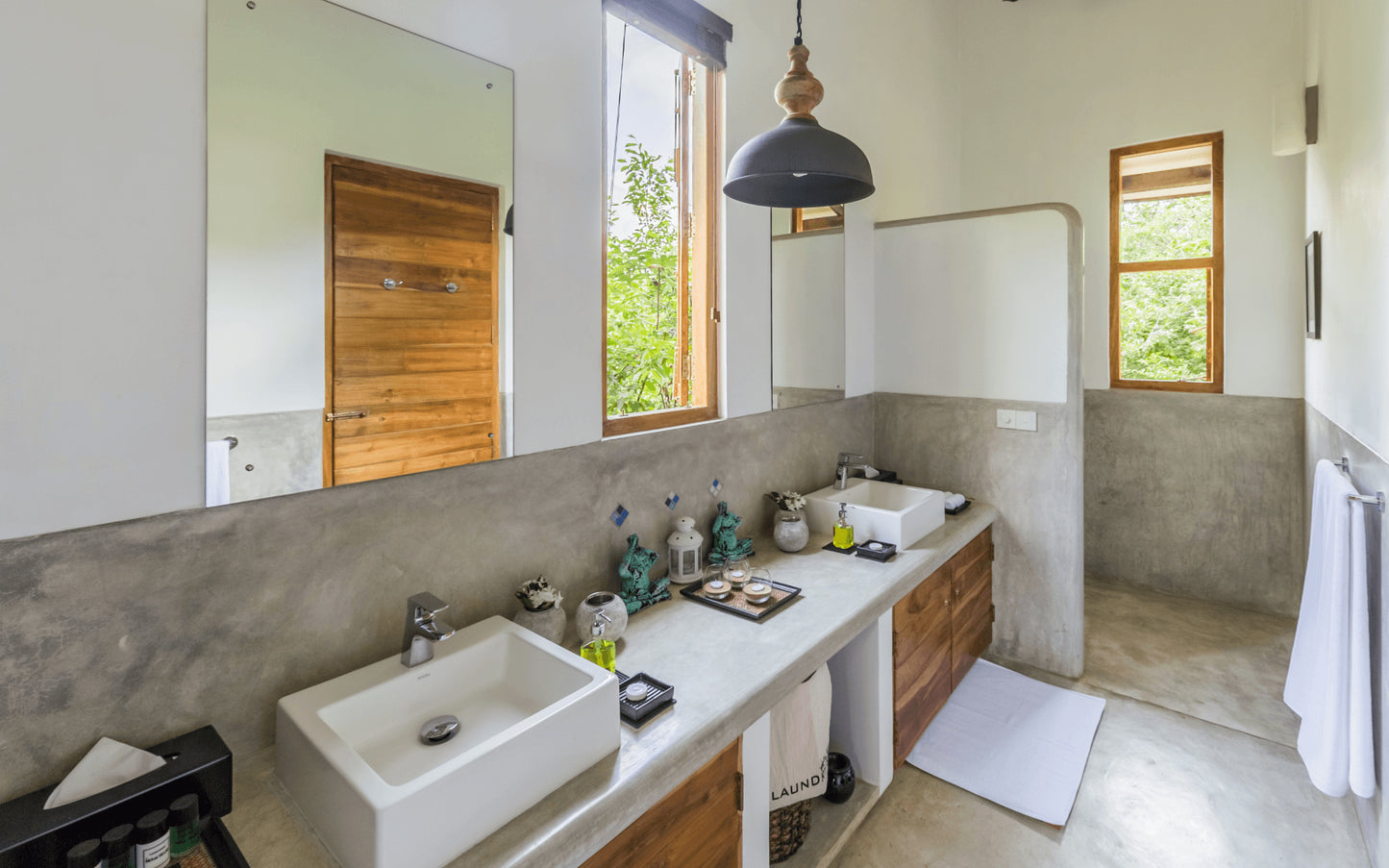 Nyne Hotels Landesi, Galle