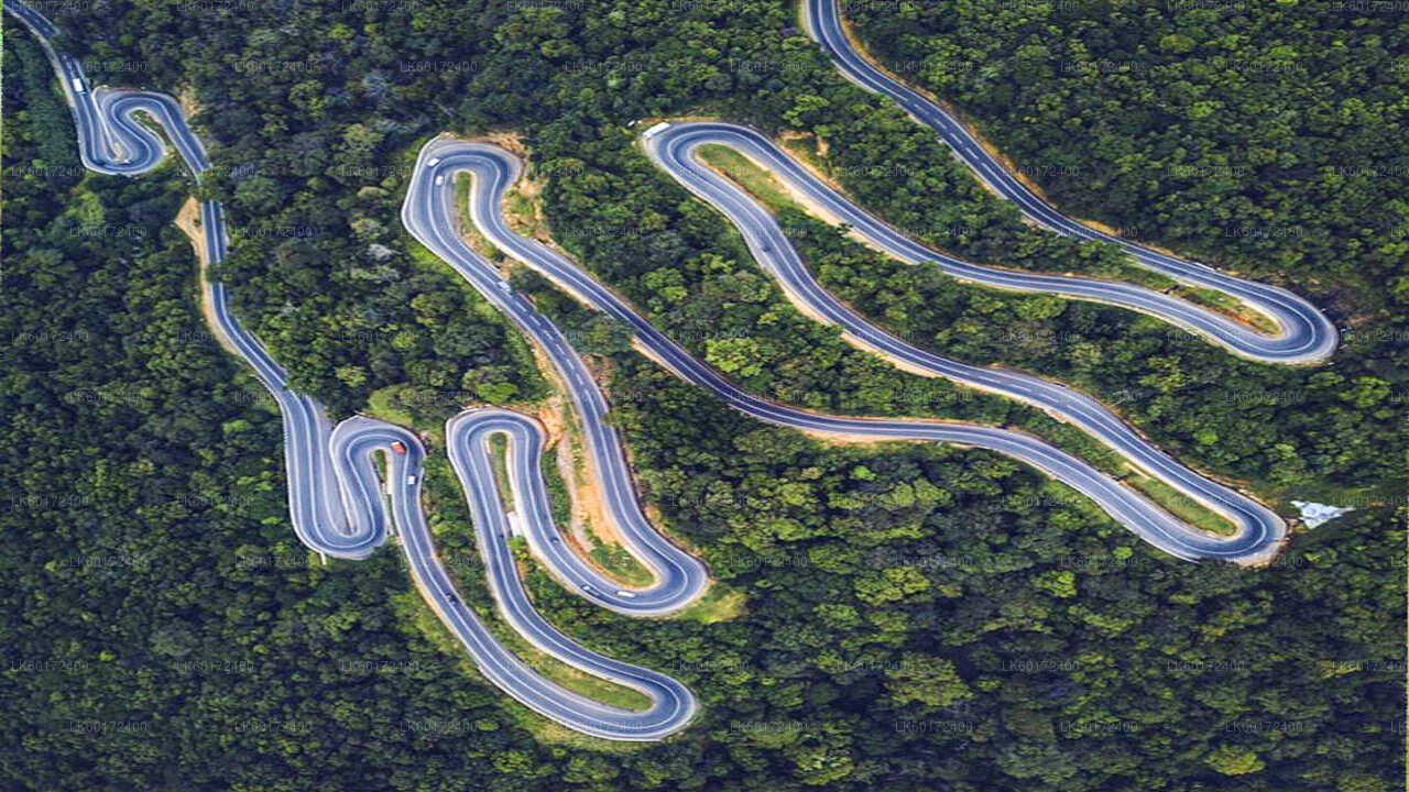 Aborigeenide külaekskursioon Kandyst