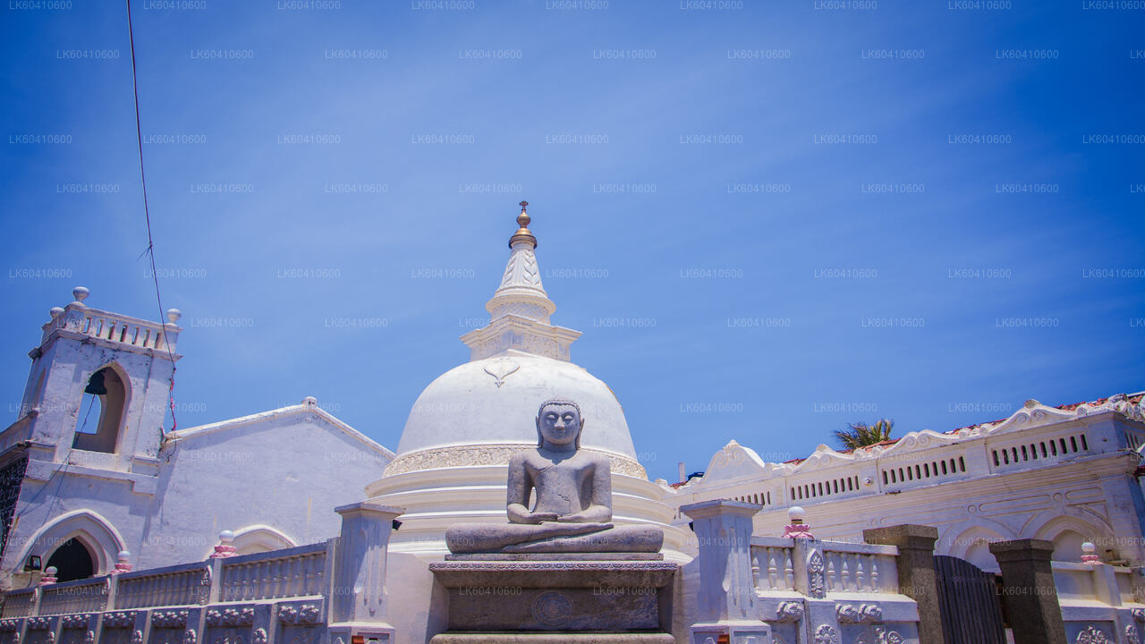 Varjatud templid ja eraldatud rannikualad Unawatunast