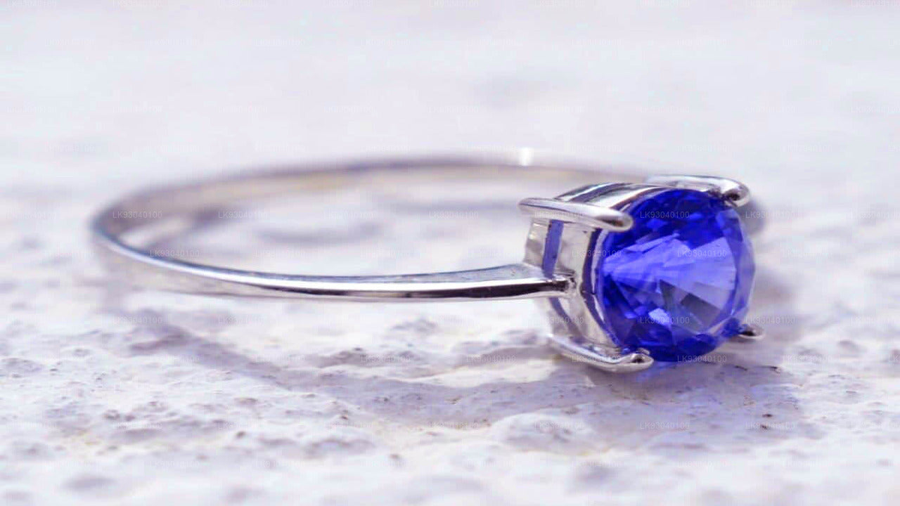 Mirissa kalliskivide ja ehete töötuba